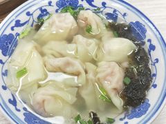 小馄饨-新丰小吃(中山中路分店)