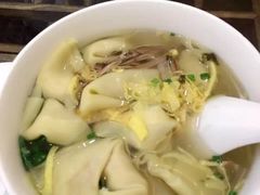 -笑来喜馄饨小笼工坊店(湖滨街店)