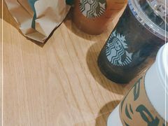 -星巴克(广州中华广场B1层店)