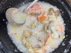 -覃记海鲜美食餐厅