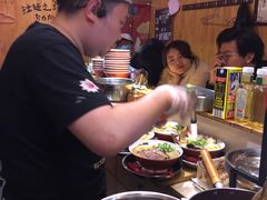 -老龙亭拉面店