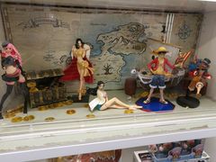 -泡泡玛特POPMART(蓝色港湾店)