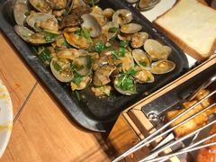 -喝丢一只鞋海鲜烧烤·海肠捞饭(东关街店)