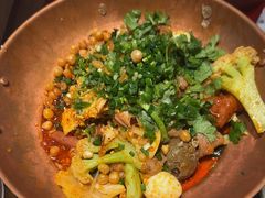 -成都你六姐·牛肉冒菜(上海环宇荟店)