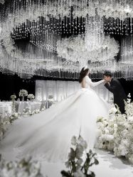 -伯瓷皇后婚纱艺术空间