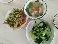 -佳禾月嫂育儿嫂(拱墅店)