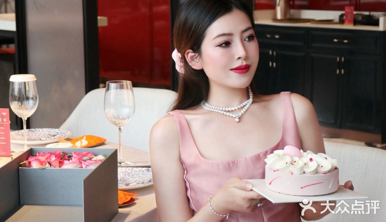 🎂粉色玫瑰蛋糕的浪漫💕 