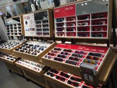 -睛姿眼镜店(新世界大丸百货店)
