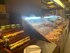 -牛YO寿喜烧·铁板烧和牛火锅自助(市府恒隆店)