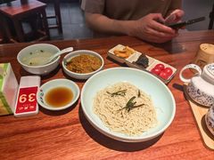 -裕兴记•蟹黄面馆(人民广场店)