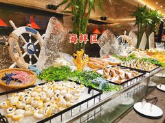 -云端西餐厅(南宁龙光那莲豪华精选酒店)