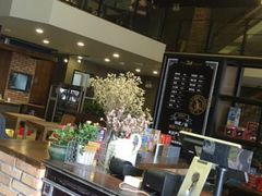 -第三空间·趣味桌游·轰趴.室内CS.剧本杀(大武汉1911店)