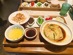 -松鹤面馆·古法焖肉面(观前店)
