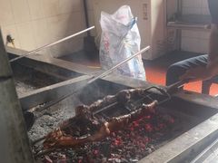 -东方之猪四更烤乳猪(金垦总店)