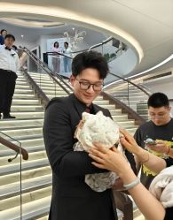 -Doris一站式游轮婚礼船东直营店(外滩店)
