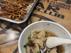 -老谢野馄饨(延安路店)