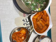 -梨花牛肉汤饭(仁恒伊势丹店)