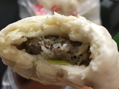 牛肉包子-胡家包子·清真(大众巷店)