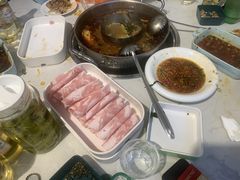 -蛙两只美蛙鱼头火锅(恒茂店)