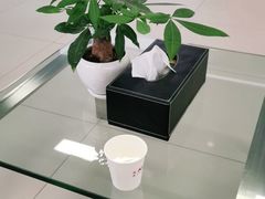 -深圳锦龙奥迪4S店(前海店)
