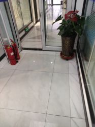 -蕾特恩专业祛痘旗舰店