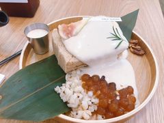-半勺舒舒生日蛋糕店