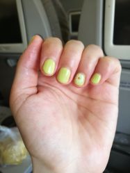 -爱空间美睫健康美甲