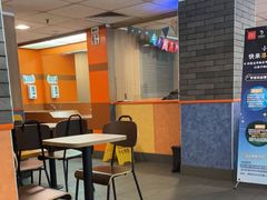 -麦当劳(中山八路店)