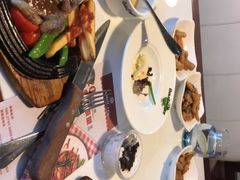 -爱丽丝牛排西餐厅(光谷步行街店)