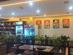 -东记炭炉·海鲜鸡煲(龙华店)