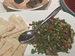 -杨氏青龙虾·羊蝎子(金盛路总店)