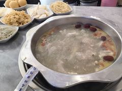 -光头药膳鸡(莱茵小镇店)