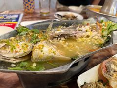 -两兄弟Song Pee Nong(2号店)