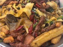 -露缘巴蜀麻辣香锅(永安街店)