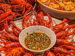 -李双猪·小龙虾·烧烤·羊肉煲(乐山店)