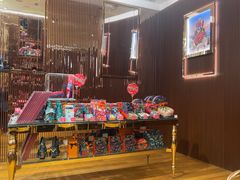 -VENCHI 闻绮(上海佛罗伦萨小镇店)