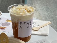 -HUGS coffee(东区店)