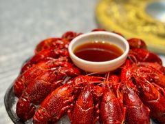 冰镇虾王-指爱龙虾(金杨路总店)