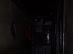 -荒岛实景沉浸密室(江汉路1店)