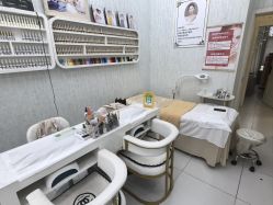 -赢韵美甲美睫瑞士净斑中心