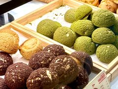 -西树泡芙(湖滨银泰in77B区店)