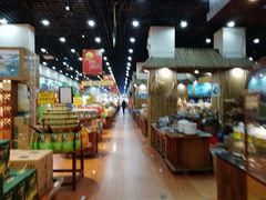 -佳品超市(三亚华庭店)
