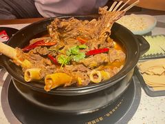 -沪小胖·小龙虾·蓝龙王(八佰伴店)