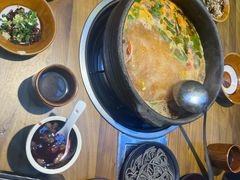-贵厨酸汤牛肉(花果园国际中心店)