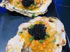 鱼子酱生蚝-串亿88烧烤·羊腿·羊蝎子(板泉路店)