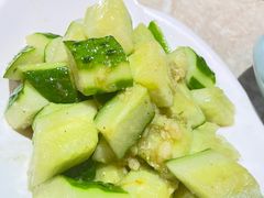 -沪小胖小龙虾(淮海中路旗舰店)