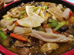 -有红鸡毛店·川菜(建设路店)