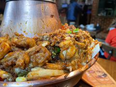 -炉小二铜锅牛蛙•川湘菜(三里屯店)