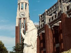 -华东政法大学(松江校区)