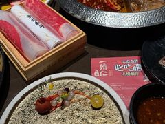 -一绪に和牛寿喜烧(罗湖益田假日店)